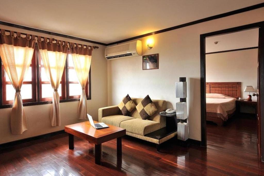 Lao Orchid Hotel Vientiane Exterior foto