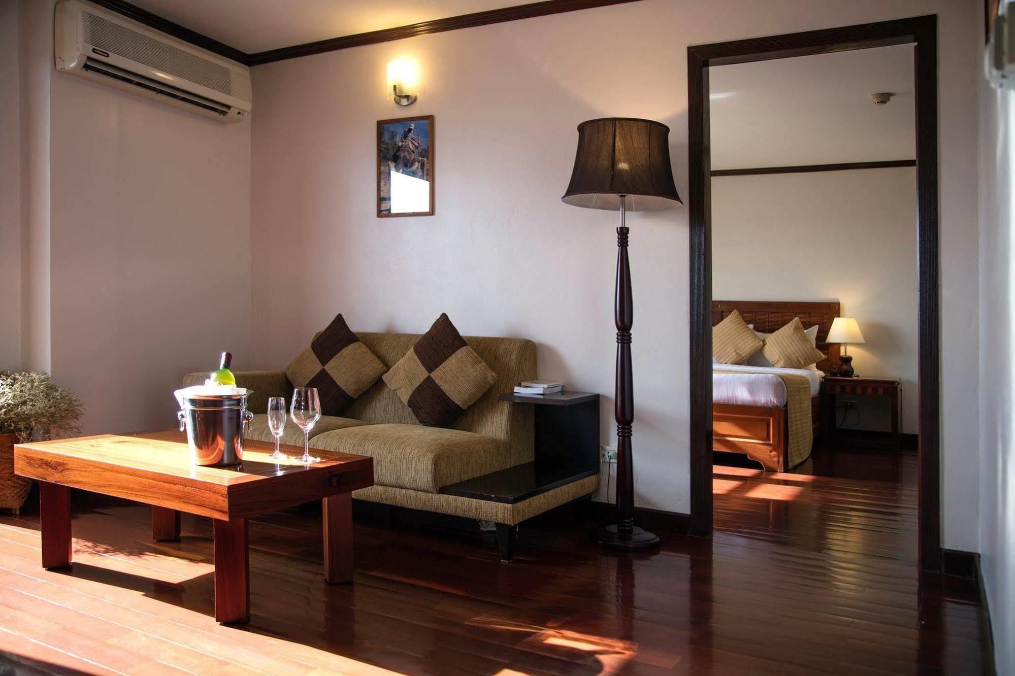Lao Orchid Hotel Vientiane Exterior foto
